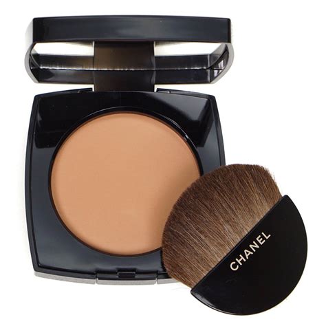 terra chanel les beiges 40|Chanel Les Beiges glow powder.